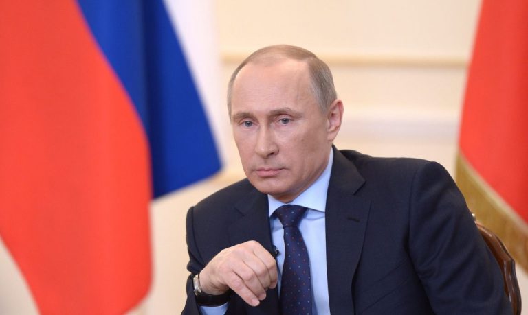 Chefe da Otan acusa Putin de ‘destruir’ paz na Europa