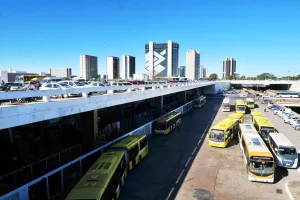 Representantes do Ministério da Saúde visitam carreta de saúde da mulher no HRAN nesta sexta (21)