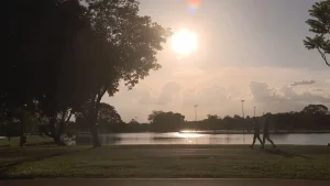 Inmet prevê calorão com máxima de 34ºC no dia do 2º turno no Distrito Federal