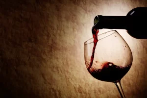 Águas Claras Shopping promove edição do Wine Garden com vinhos, gastronomia e música ao ar livre