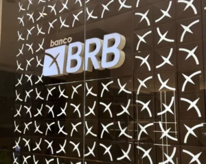 Acionistas do BRB decidem hoje sobre ações judiciais contra ex-gestores após rombo com Banco Master