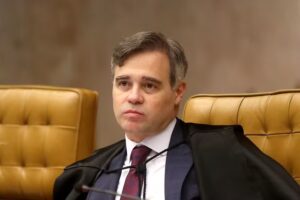 Caso Master: André Mendonça pede manifestação da PGR sobre mensagem de Vorcaro a Moraes