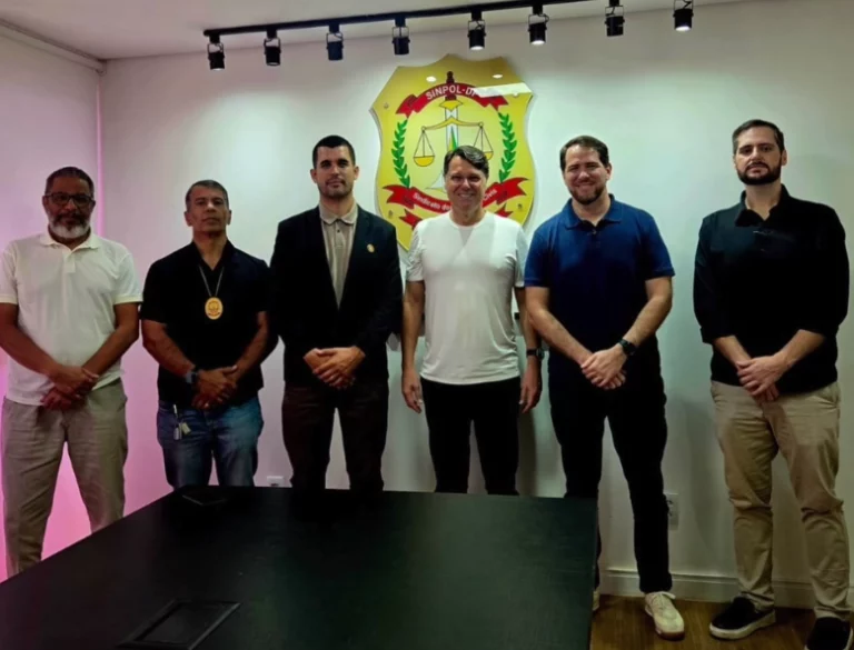 Kiko Caputo reúne-se com representações do Sinpol e Sindmetrô para mapear demandas do DF