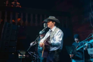Das noites de Brasília ao coração do Tennessee: Gigio Teixeira lança o projeto Nashville Sessions