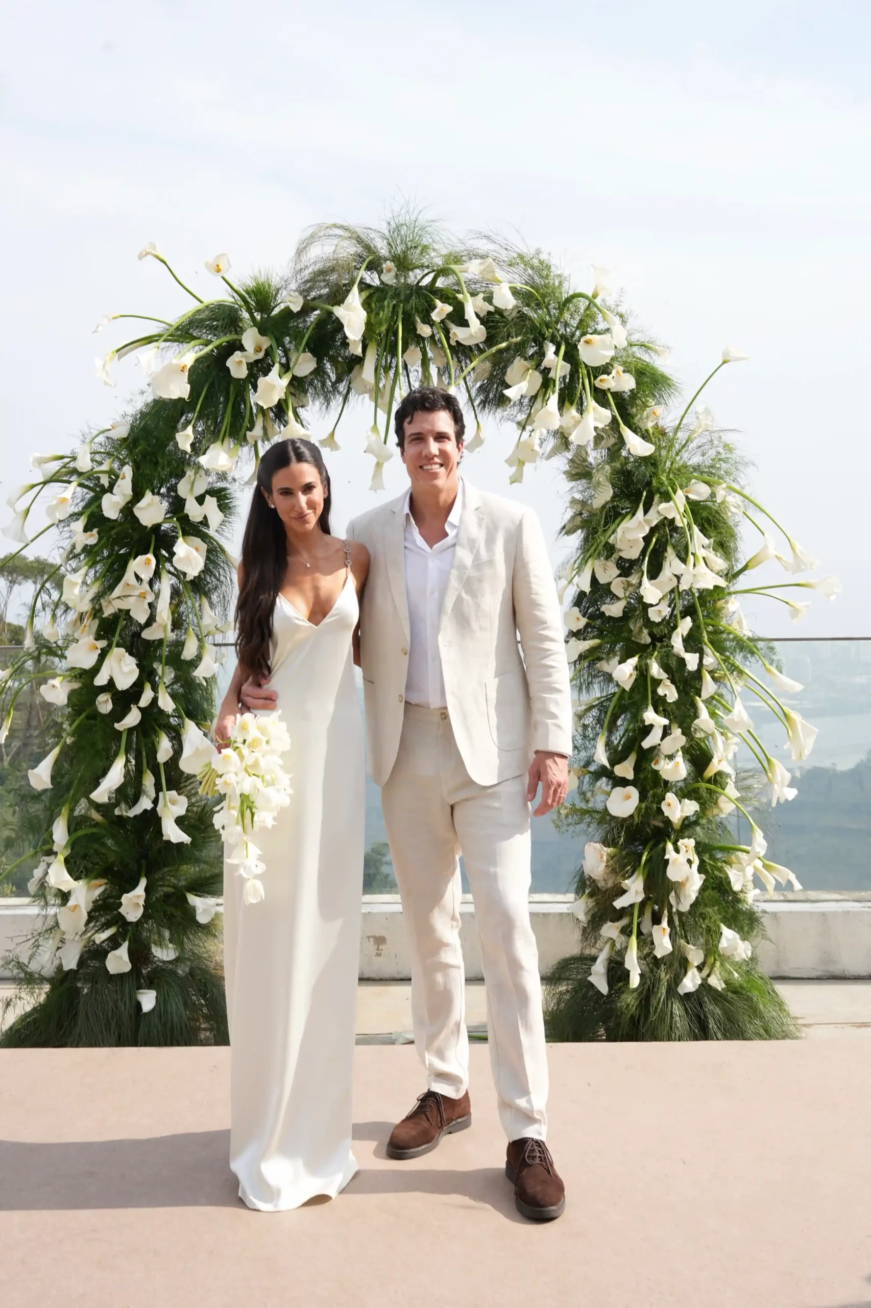 Luiza Sobral durante o casamento civil