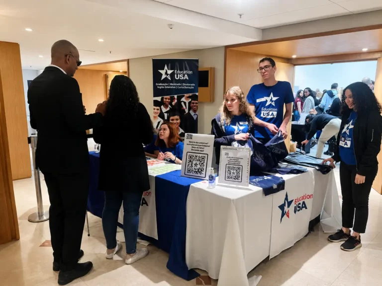 Feira gratuita reúne mais de 30 universidades americanas em Brasília no dia 29 de agosto