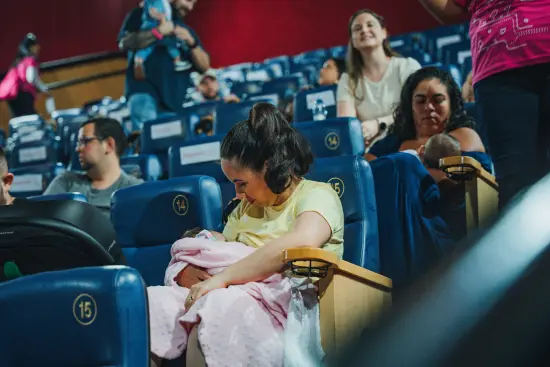CineMaterna apresenta o filme “Só Por Uma Noite” no Iguatemi Brasília em sessão adaptada para famílias