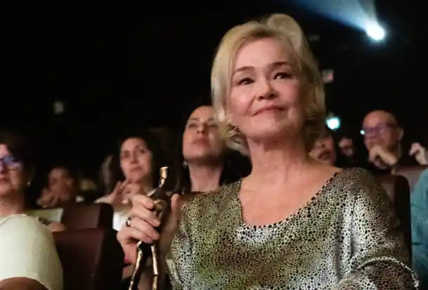 59º Festival de Brasília do Cinema Brasileiro celebra a trajetória de Julia Lemmertz e abre edição com “A Pele Morta”