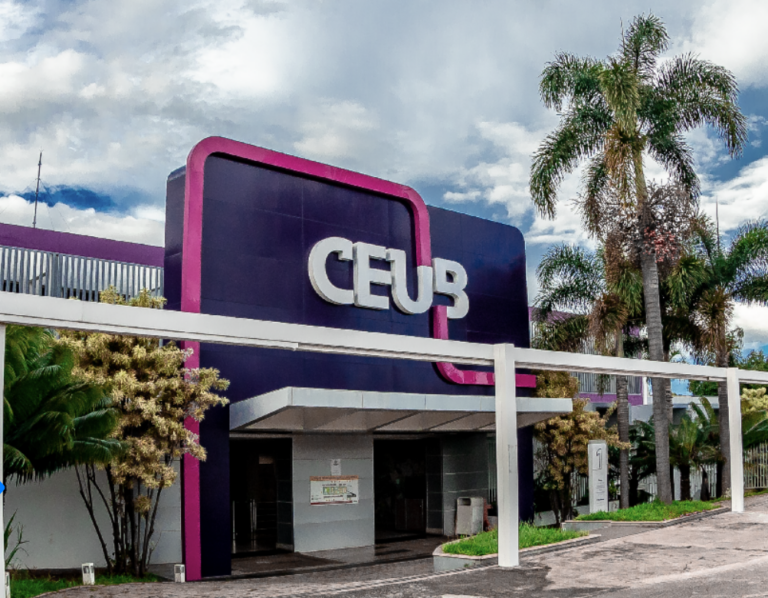 CEUB lança campanha de bolsas progressivas para estudantes a partir dos 50 anos no DF