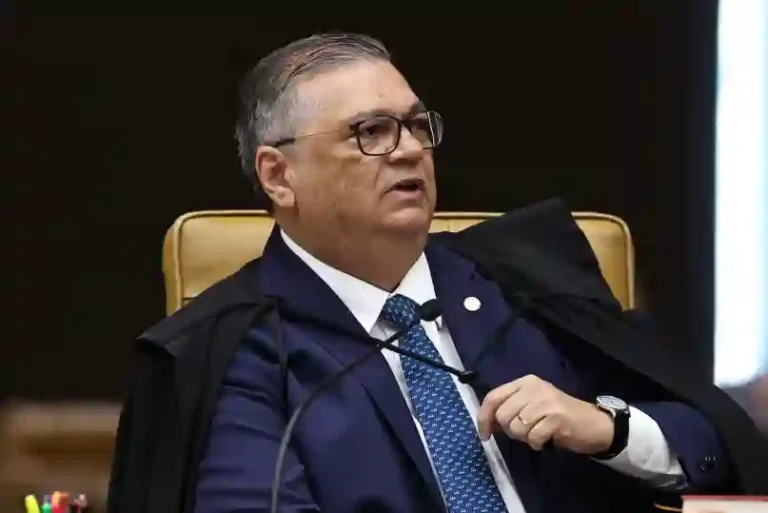 Flávio Dino reage à ameaça de sanções dos EUA contra ministros do STF: “Enorme gravidade”