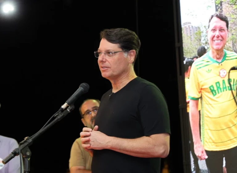 Em podcast, Kiko Caputo (Novo) propõe criação da primeira Clínica de Longevidade do DF no Guará