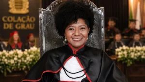 Da alfabetização no quilombo ao topo da academia: a trajetória da primeira doutora em Direito quilombola do país