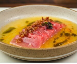 Gastronomia: Gurumê apresenta menu autoral focado no frescor e na união do terroir brasileiro com a culinária japonesa no DF