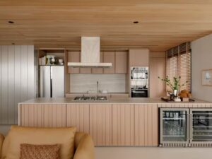 Do talher ao armário de panelas: 10 itens indispensáveis para transformar a organização da cozinha