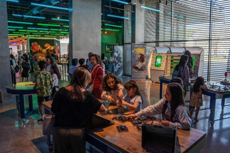 Lazer e Cultura: SESI Lab oferece entrada gratuita neste fim de semana com nova exposição e oficinas científicas