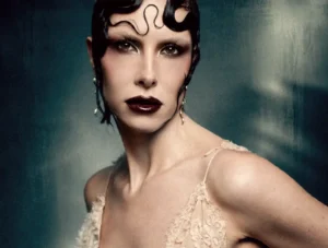 Destaque da semana: Fabi Mazzer em look Chloé inspirado na Medusa no Baile de Halloween da Sephora