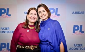 Michelle Bolsonaro e Bia Kicis são eleitas senadoras pelo Distrito Federal