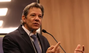 Meme com “lista de desempregados em 2027” viraliza após apuração do primeiro turno das Eleições 2026
