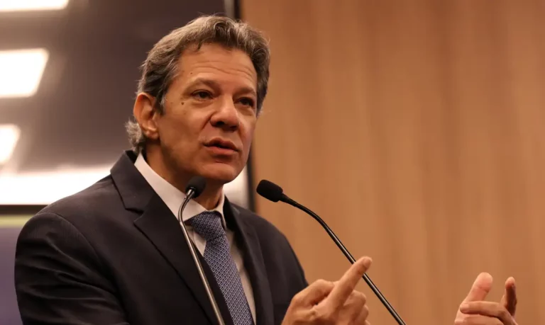 Meme com “lista de desempregados em 2027” viraliza após apuração do primeiro turno das Eleições 2026