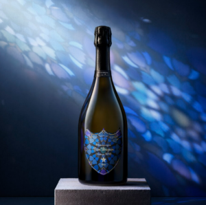Dom Pérignon revela edição limitada de fim de ano em colaboração com o artista Damien Hirst