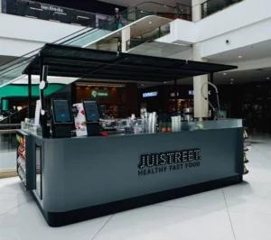 Quiosque JuiStreet chega ao Iguatemi Brasília com conceito inovador de juice bar e foco em vida saudável